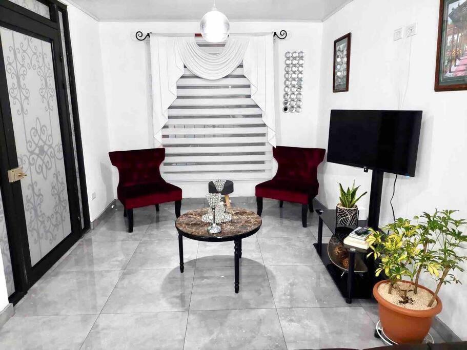 Río Segundo Airport Sjo Residence - Edward & Familia Inn المظهر الخارجي الصورة