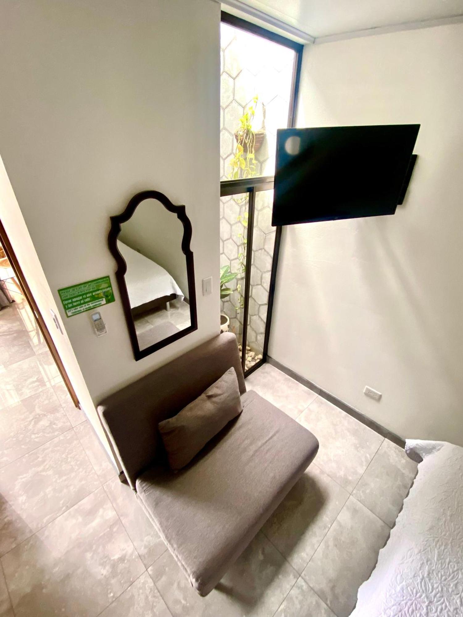 Río Segundo Airport Sjo Residence - Edward & Familia Inn المظهر الخارجي الصورة