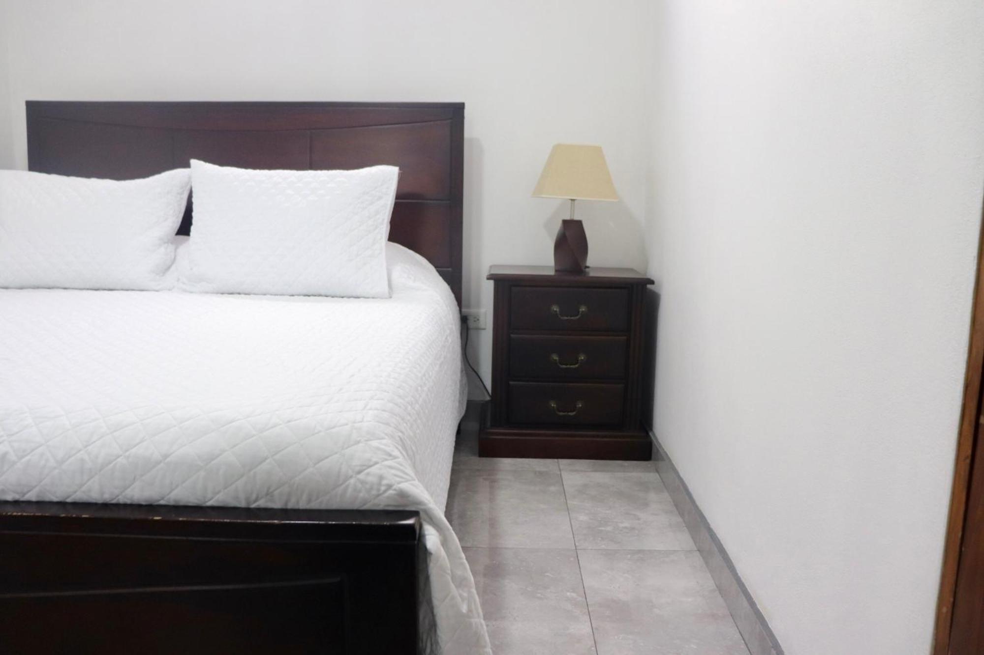 Río Segundo Airport Sjo Residence - Edward & Familia Inn المظهر الخارجي الصورة