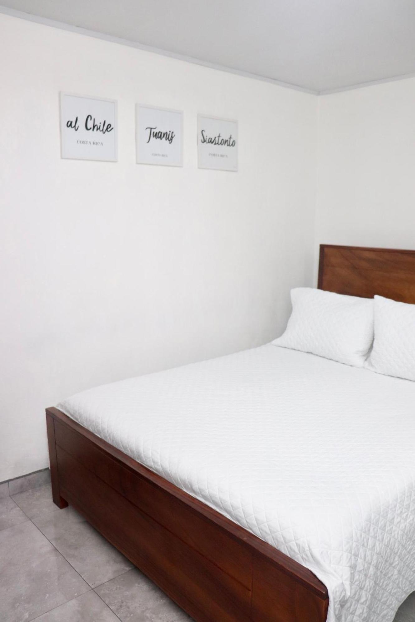 Río Segundo Airport Sjo Residence - Edward & Familia Inn المظهر الخارجي الصورة